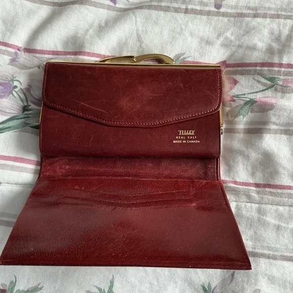 Leather Wallet - Picture 2 of 8